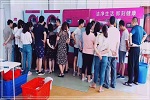 開(kāi)干洗店一年掙多少錢？